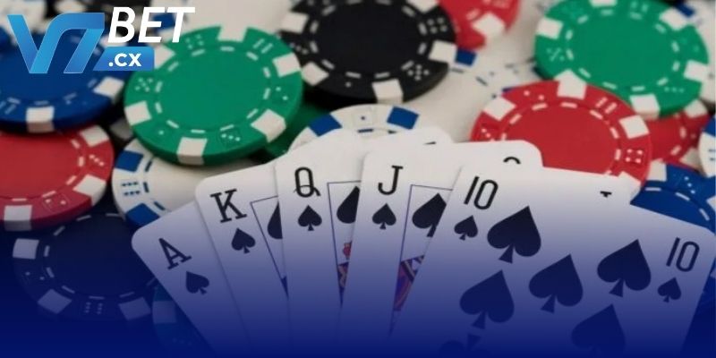 Điểm qua một số quy tắc chặt bài và kết thúc ván chơi